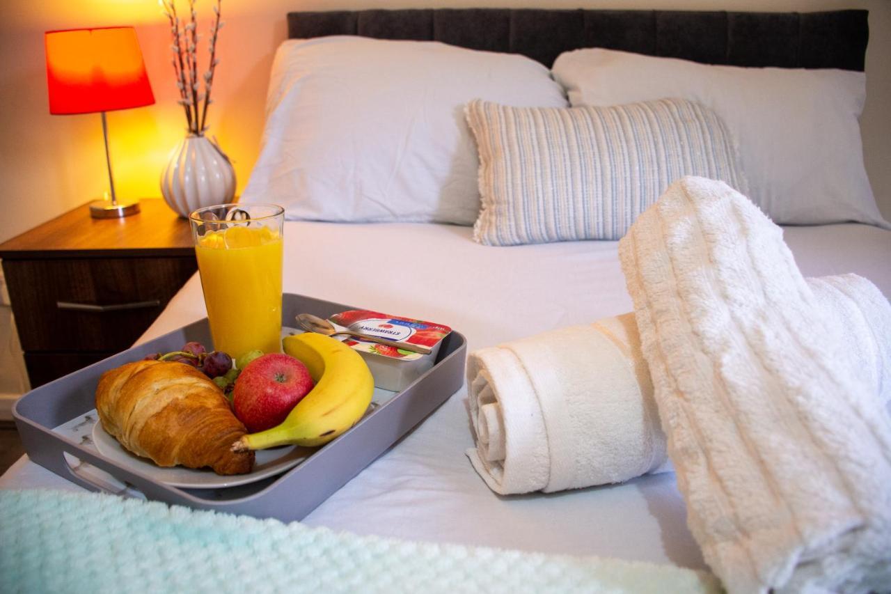 Royale Green View House- Free Parking, Wifi, Perfect For Contractors And Holiday Northampton Esterno foto